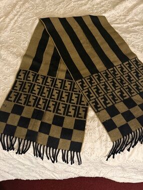 FENDI Authentic Logo Stripe Fringe Scarf FENDI Wrap Unisex Fendi Women’s Scarf